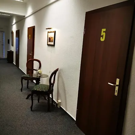 Hotel - A2 Rothensee / *