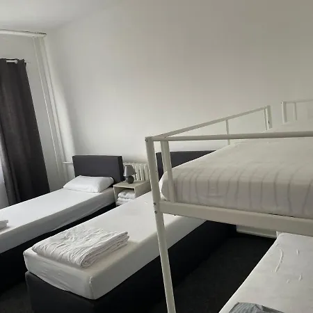 - A2 Rothensee / Hotel Magdeburgo