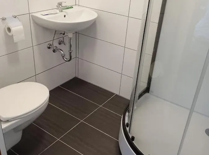 Hotel - A2 Rothensee / *