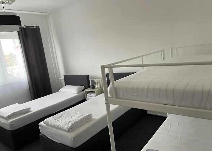 - A2 Rothensee / Hotel Magdeburgo