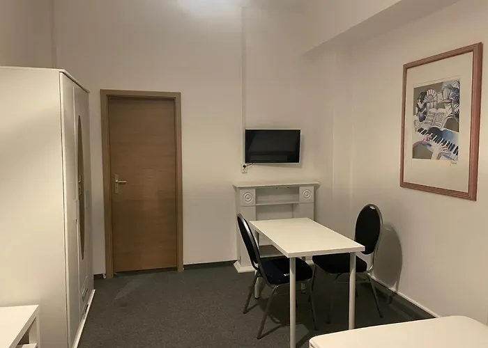 Hotel - A2 Rothensee / *